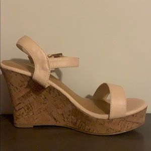 Nude Wedges
